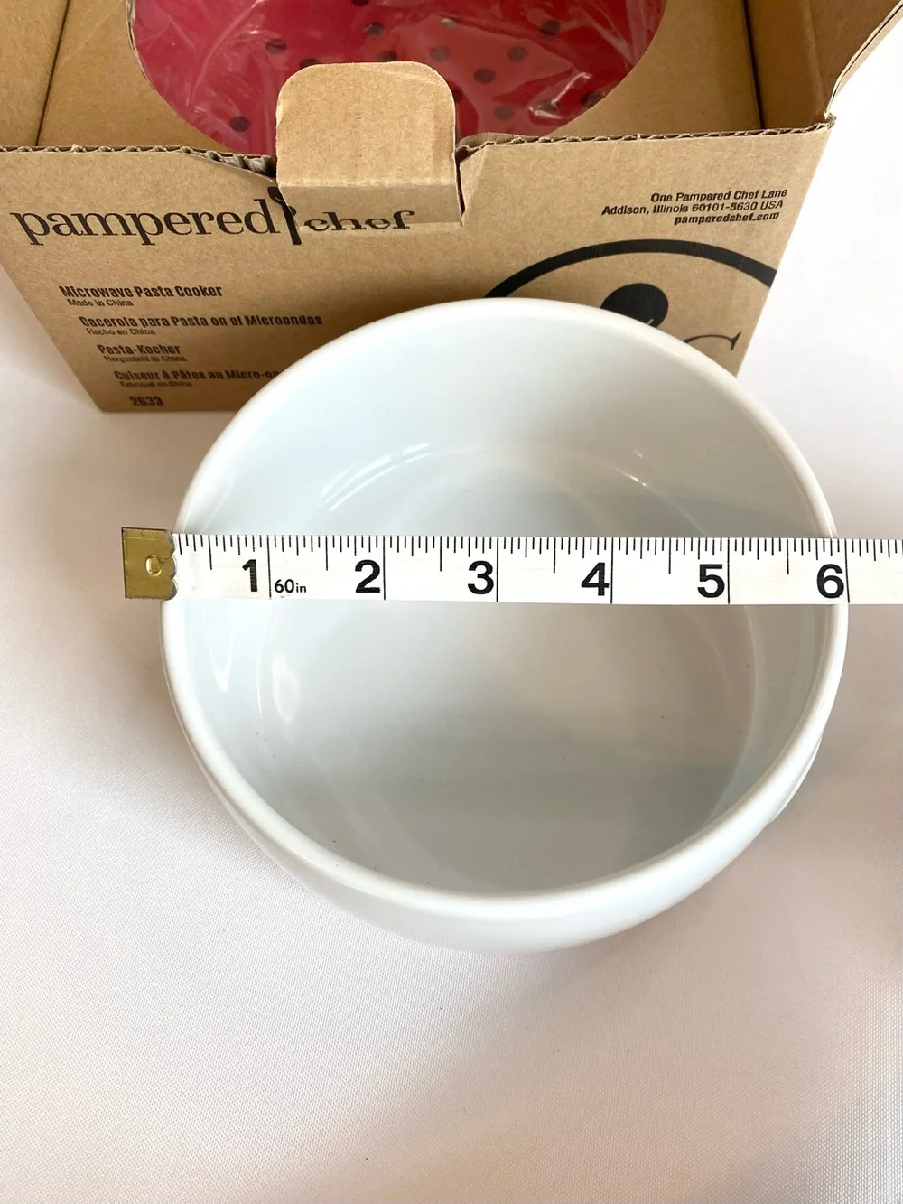 NWT Pampered Chef Microwave Pasta Cooker Ceramic Bowl & Silicone Lid